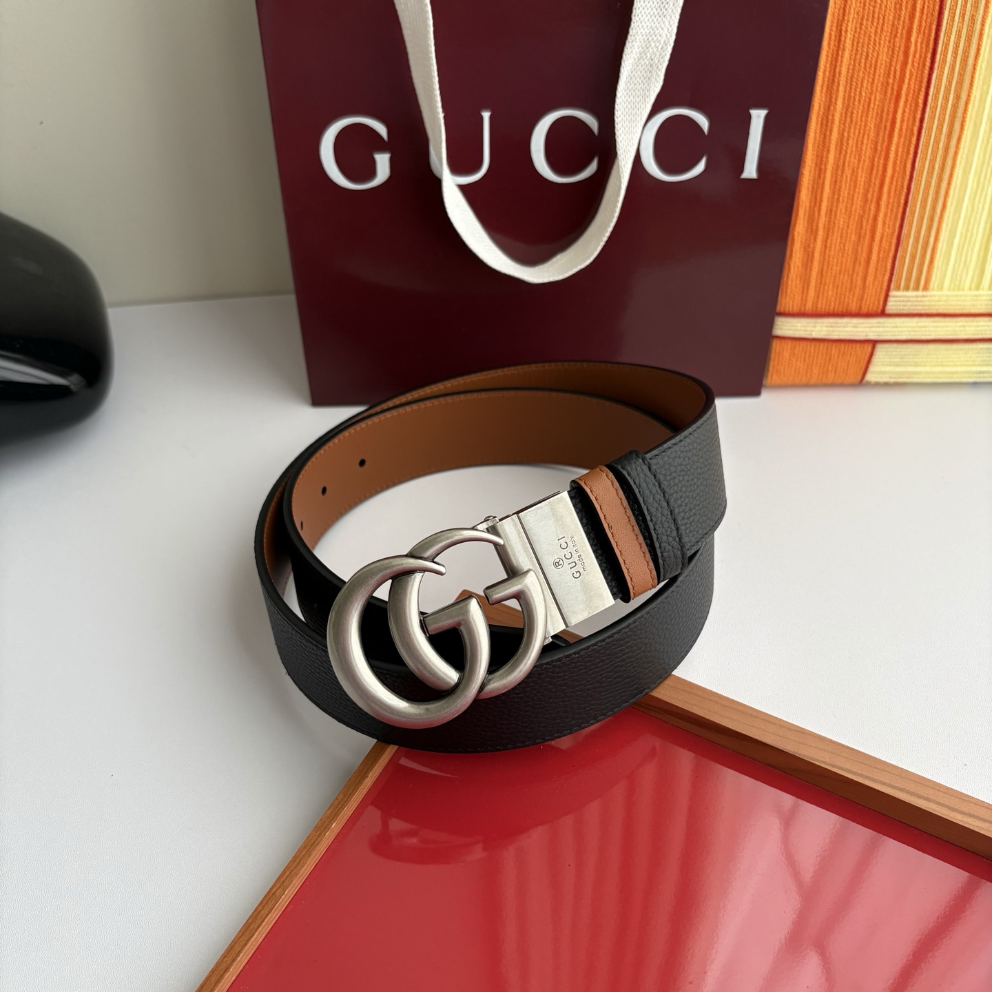 Gucci 经典原单品质，荔枝纹面搭土黄平纹底，精品旋转铜扣，精工制作，细节看图，实物拍摄，高端奢华，宽