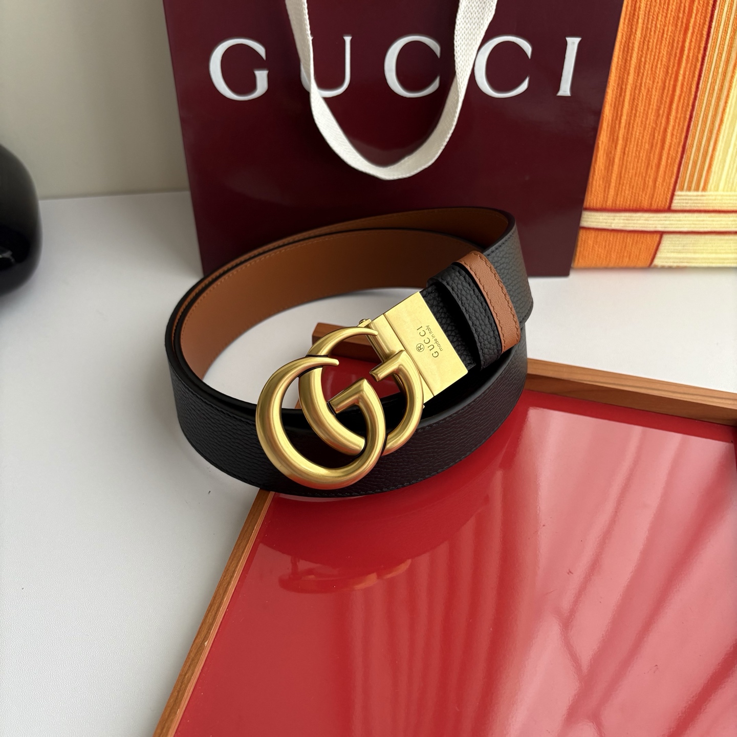 Gucci 经典原单品质，荔枝纹面搭土黄平纹底，精品旋转铜扣，精工制作，细节看图，实物拍摄，高端奢华，宽