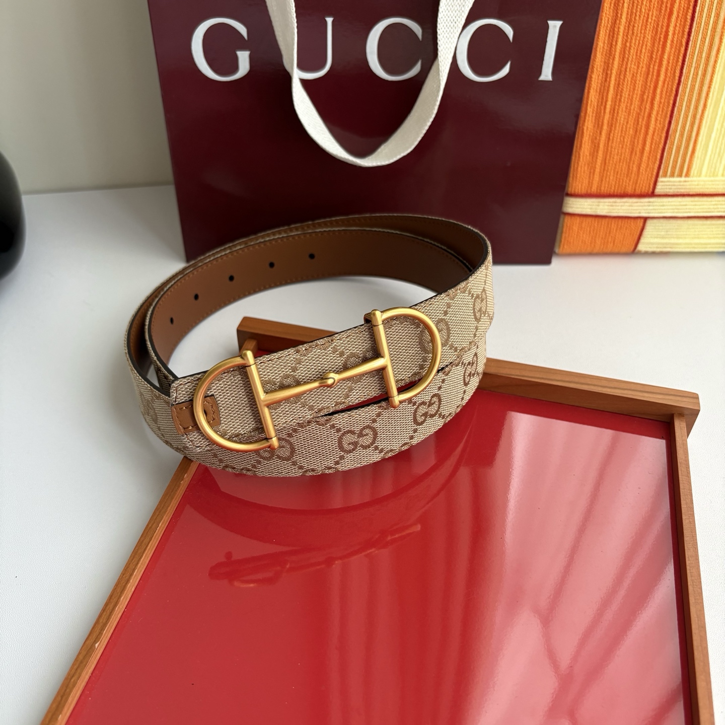 NO:860884,Original Gucci classic original quality, printed fabric surface with original plain bottom, fine copper buckle, fine workmanship, detailed pictures, actual shooting, high-end luxury, width 3.0cm, belt, gucci19860909原单  Gucci 经典原单品质,印花织布面搭配原版平纹底,精品铜扣,精工制作,细节看图,实物拍摄,高端奢华,宽度3.0cm,皮带,gucci,Belt