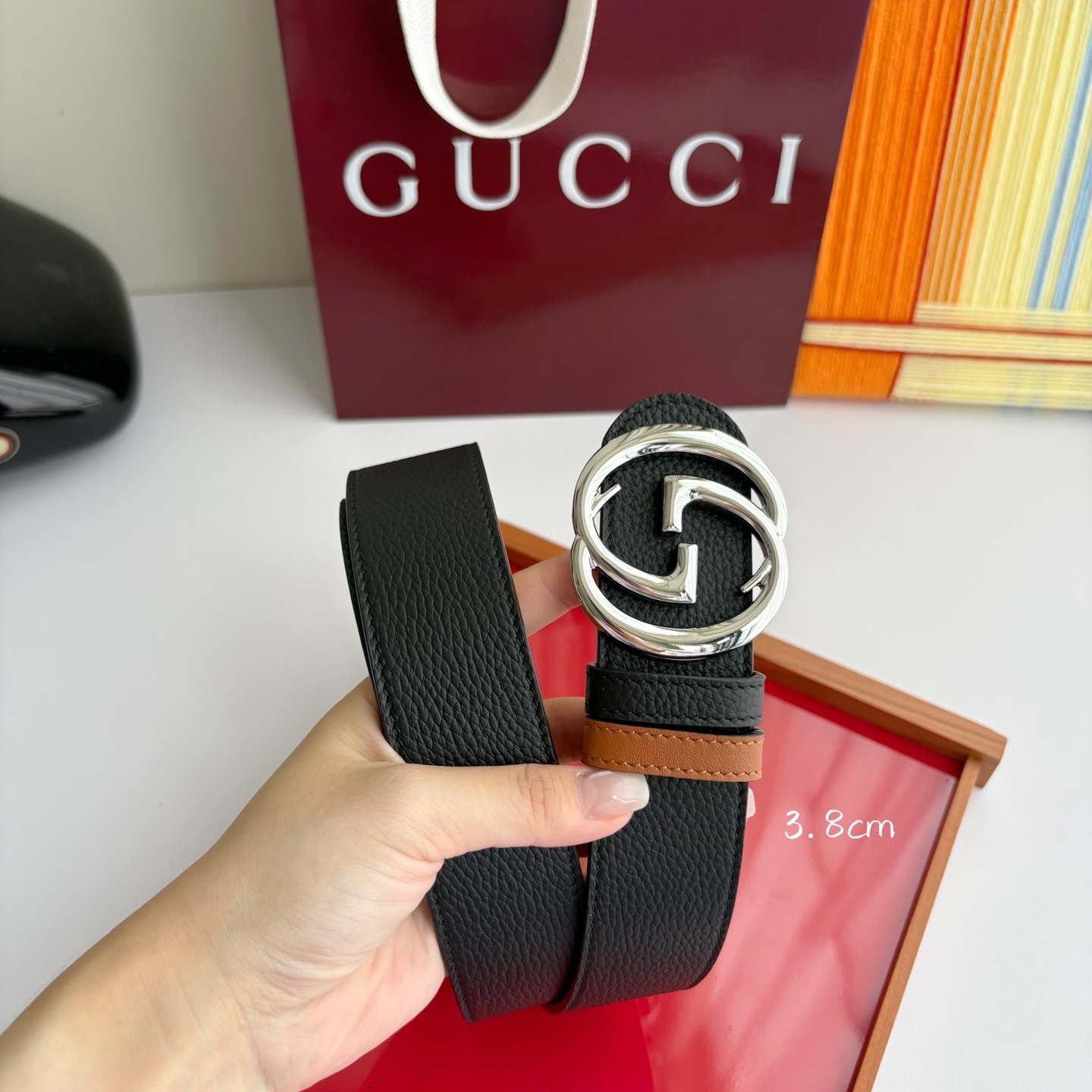 Gucci 经典原单品质，荔枝纹面搭土黄平纹底，精品铜扣，精工制作，细节看图，实物拍摄，高端奢华，宽度3