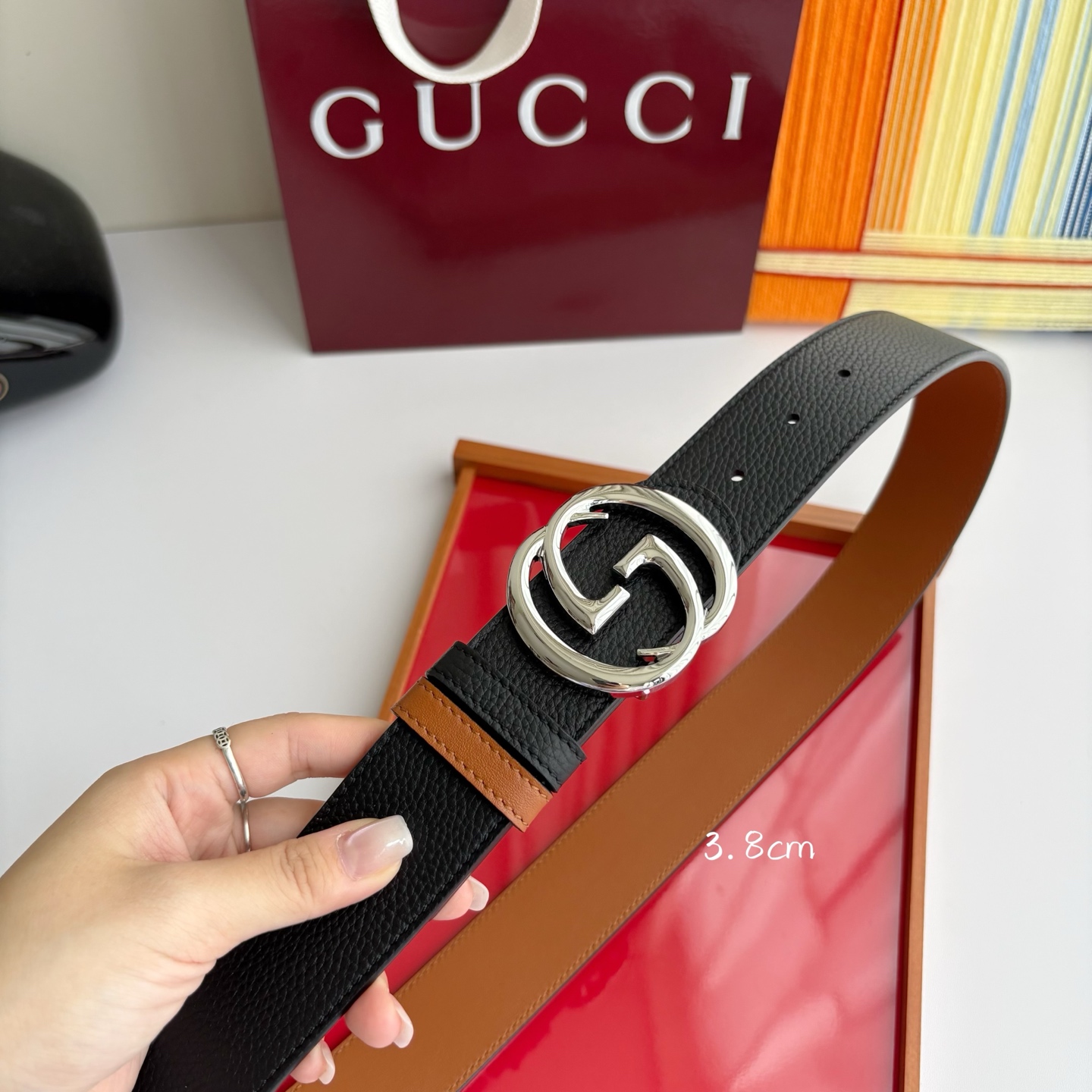 Gucci 经典原单品质，荔枝纹面搭土黄平纹底，精品铜扣，精工制作，细节看图，实物拍摄，高端奢华，宽度3