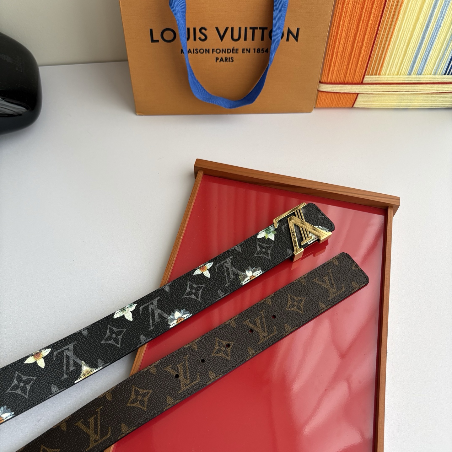 LOUIS VUITTON经典原单品质，两面印花，精工制作，细节看图，实物拍摄，高端奢华，宽度4.0cm