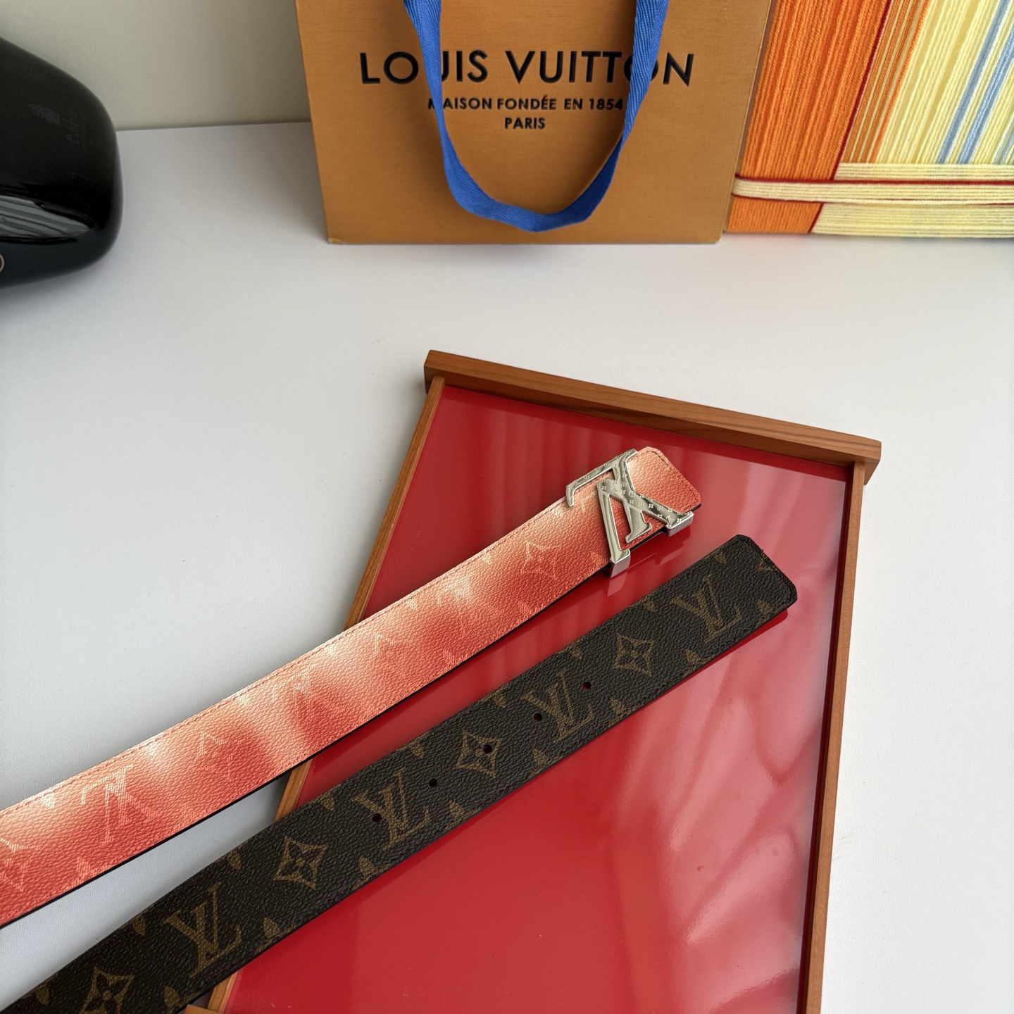LOUIS VUITTON经典原单品质，两面印花，精工制作，细节看图，实物拍摄，高端奢华，宽度4.0cm