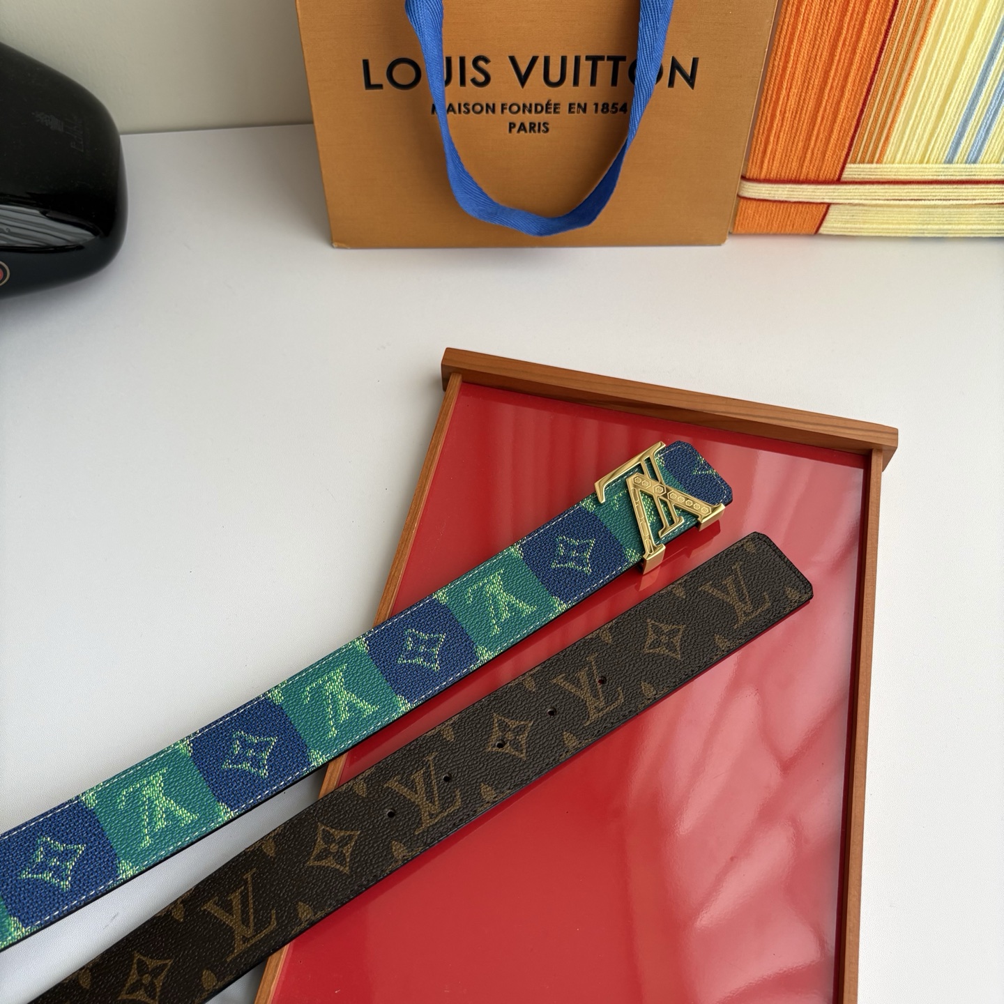 LOUIS VUITTON经典原单品质，两面印花，精工制作，细节看图，实物拍摄，高端奢华，宽度4.0cm