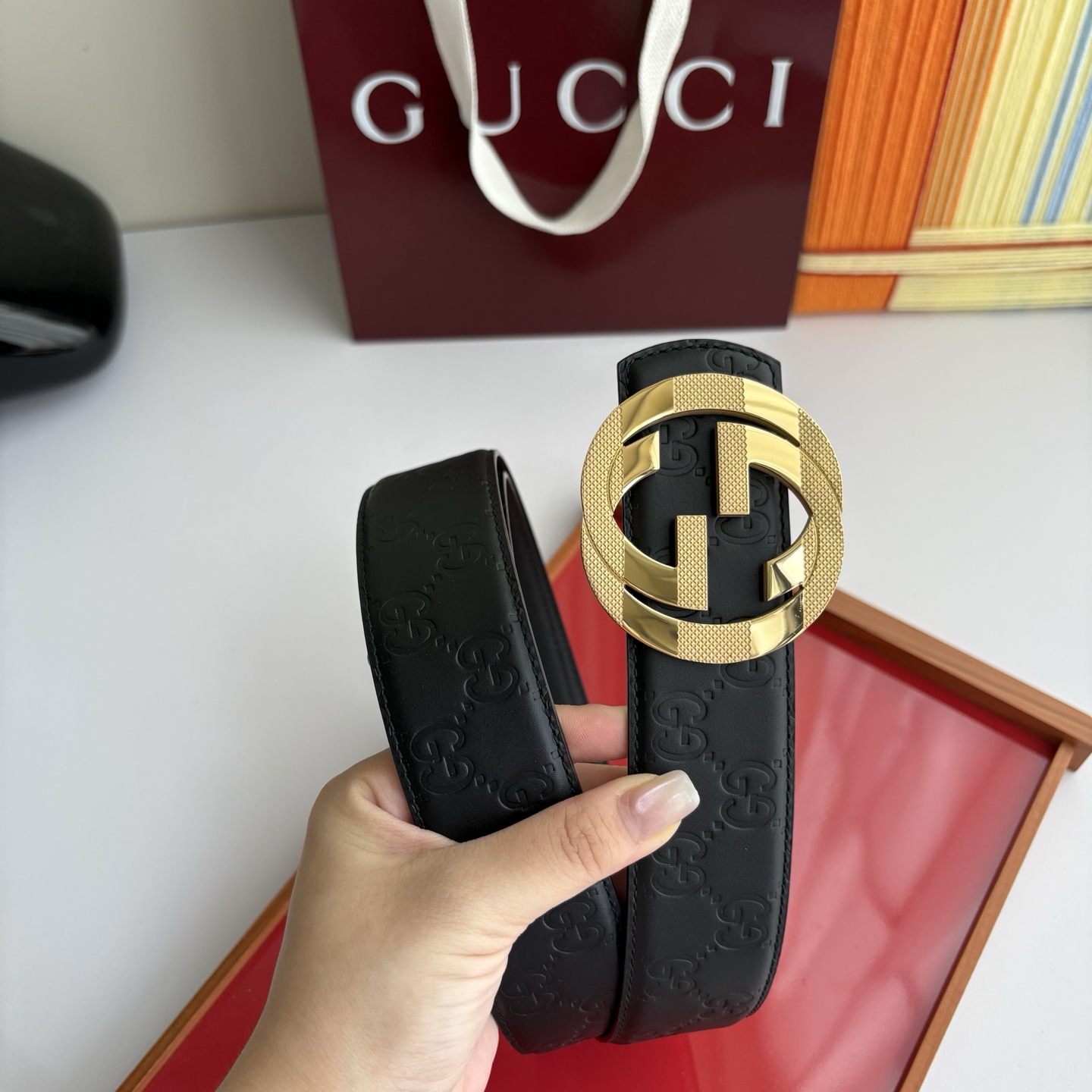 Gucci 经典原单品质，压花面搭配原版平纹底，精品钢扣，精工制作，细节看图，实物拍摄，高端奢华，宽度4