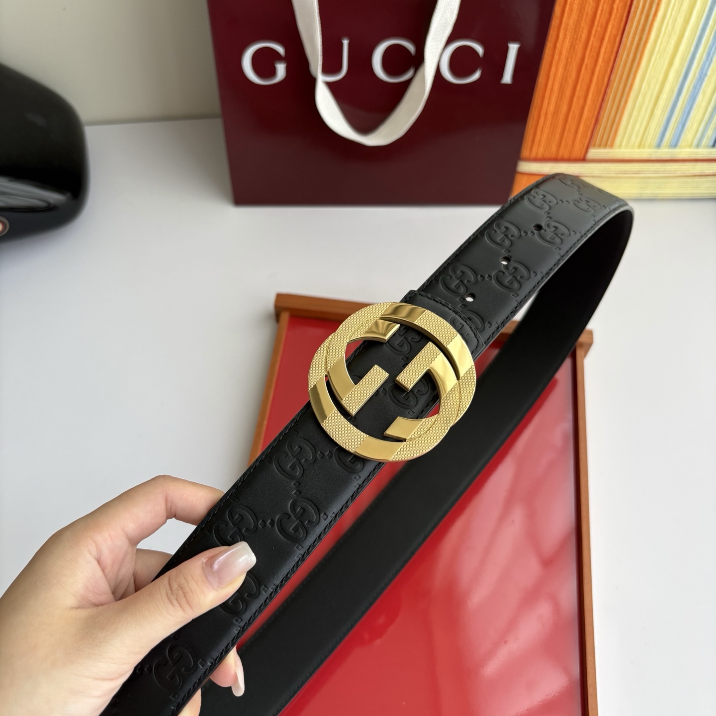 Gucci 经典原单品质，压花面搭配原版平纹底，精品钢扣，精工制作，细节看图，实物拍摄，高端奢华，宽度4