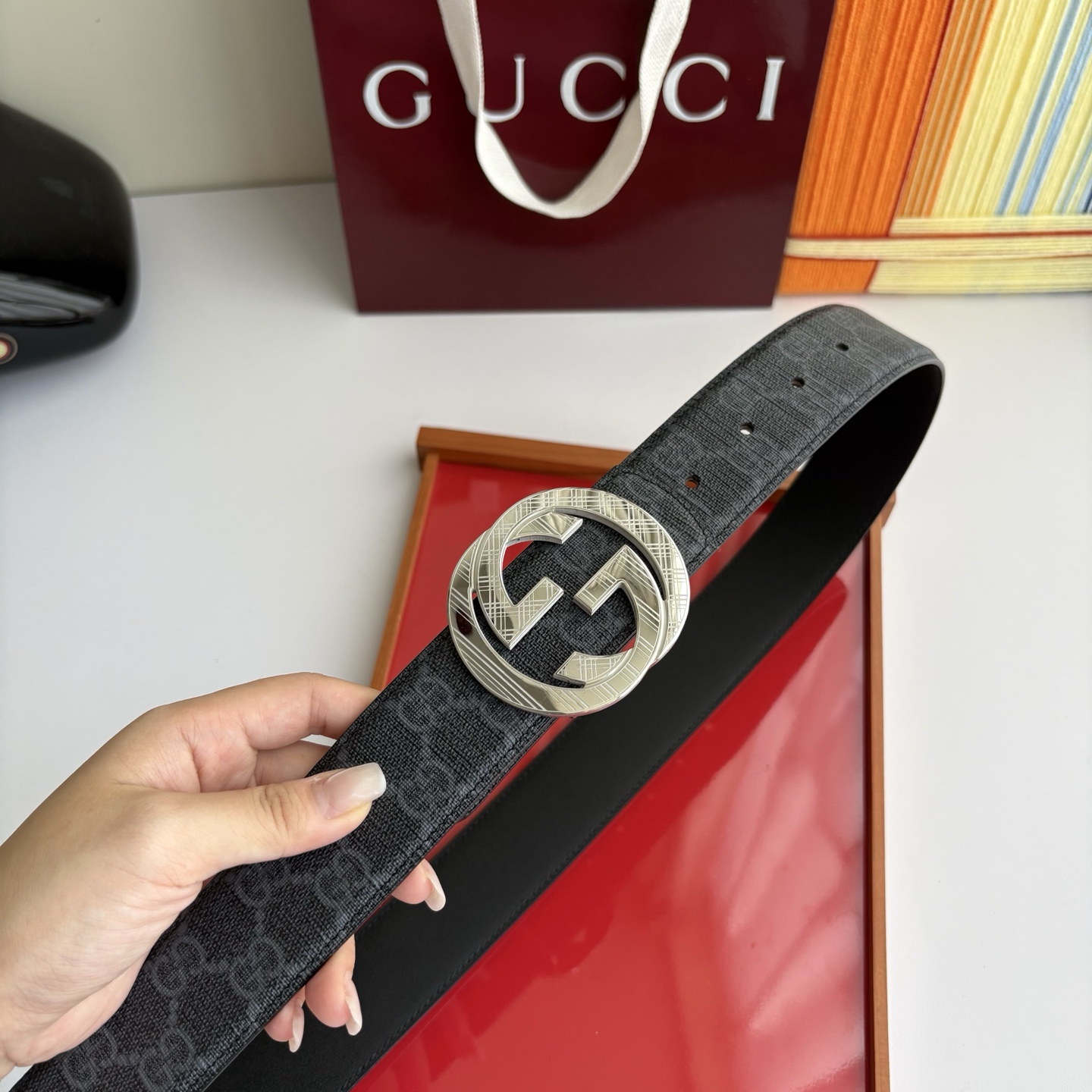 Gucci 经典原单品质，经典印花面搭配原版平纹底，精品钢扣，精工制作，细节看图，实物拍摄，高端奢华，宽