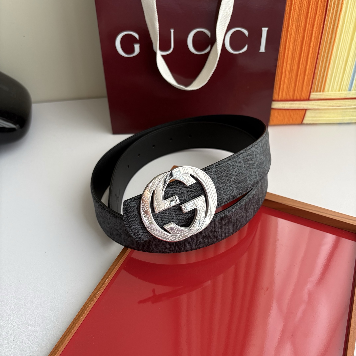 Gucci 经典原单品质，经典印花面搭配原版平纹底，精品钢扣，精工制作，细节看图，实物拍摄，高端奢华，宽