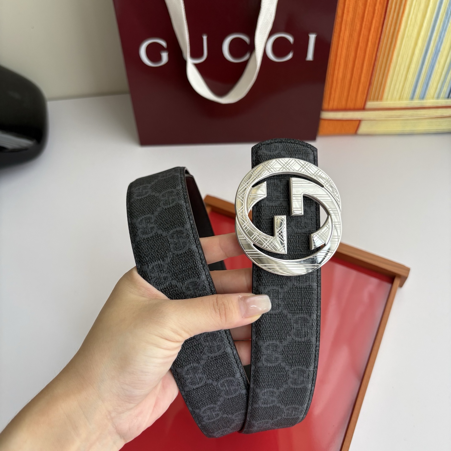 Gucci 经典原单品质，经典印花面搭配原版平纹底，精品钢扣，精工制作，细节看图，实物拍摄，高端奢华，宽