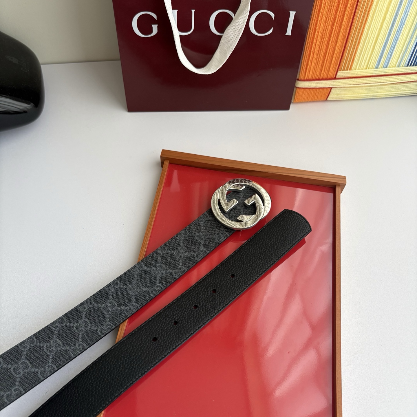Gucci 经典原单品质，黑色经典Pvc印花搭配荔枝纹底，精品钢扣，精工制作，细节看图，实物拍摄，高端奢