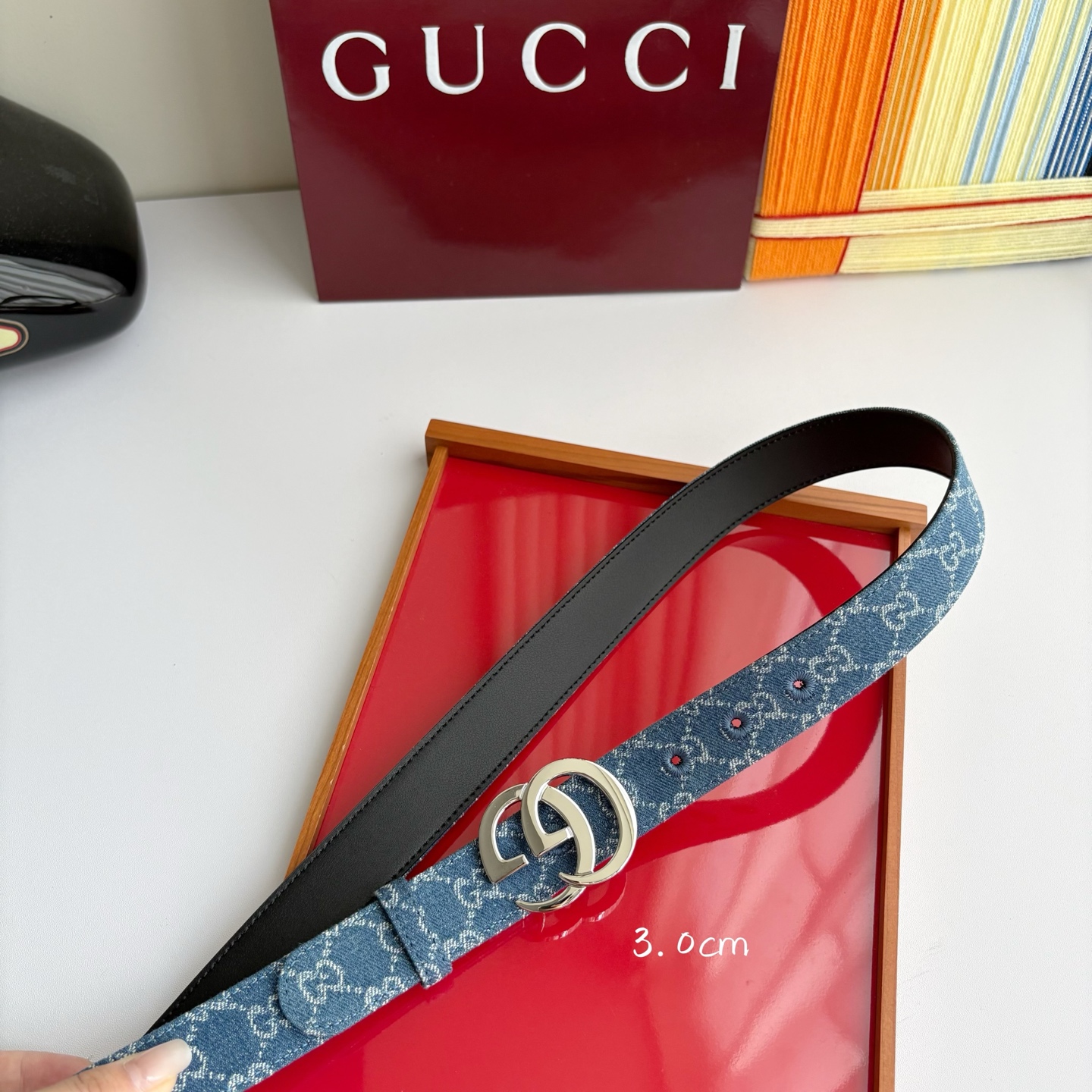 Gucci 经典原单品质，牛仔织布面搭配原版平纹底，精品铜扣，精工制作，细节看图，实物拍摄，高端奢华，宽
