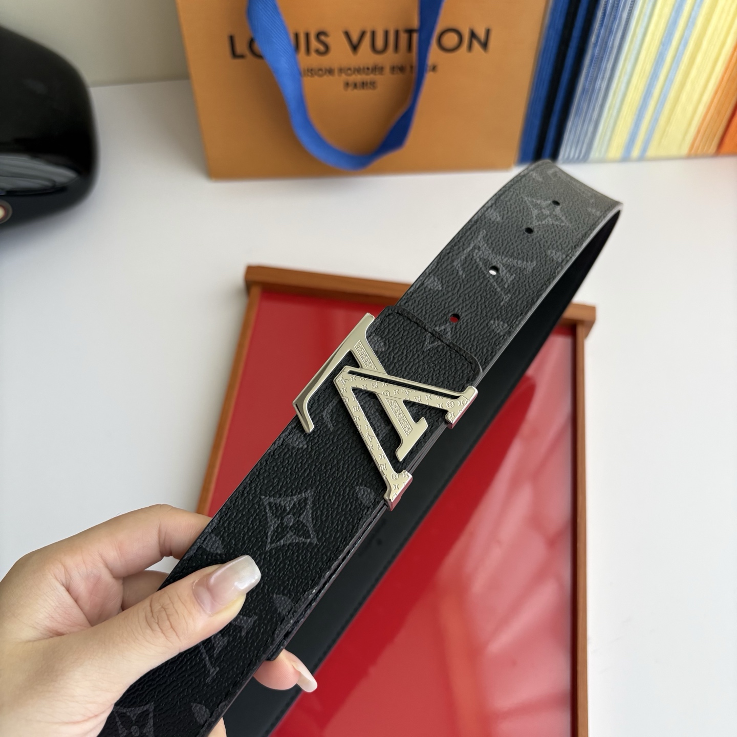 LOUIS VUITTON经典原单品质，一面经典Pvc印花一面平纹搭配原单精品钢扣，精工制作，细节看图，