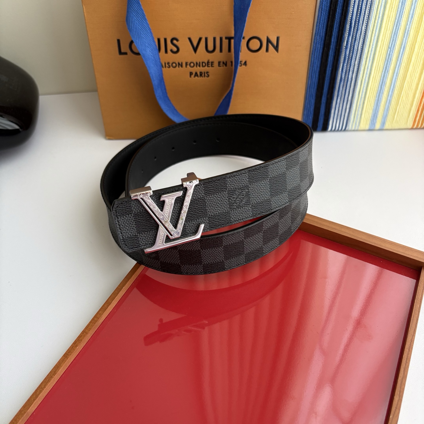 LOUIS VUITTON经典原单品质，一面经典Pvc印花一面平纹搭配原单精品钢扣，精工制作，细节看图，