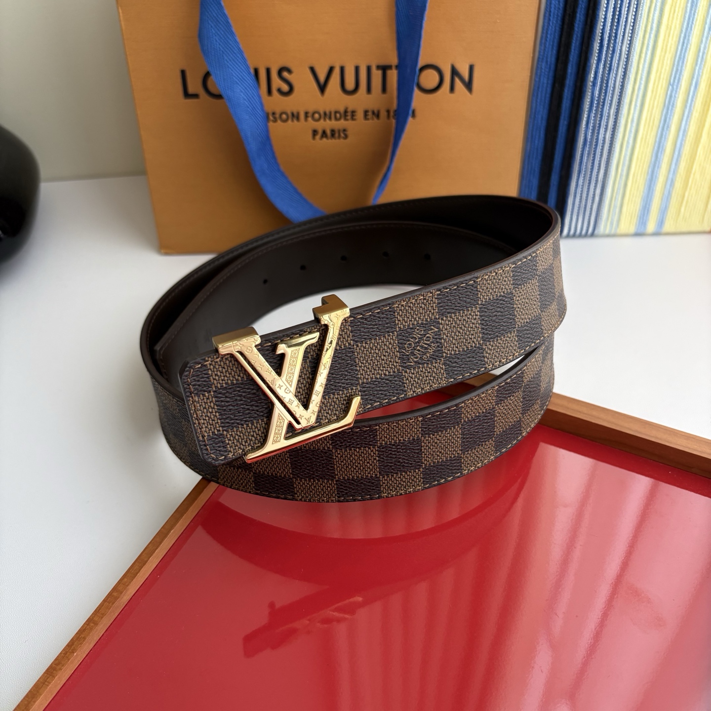 LOUIS VUITTON经典原单品质，一面经典Pvc印花一面平纹搭配原单精品钢扣，精工制作，细节看图，