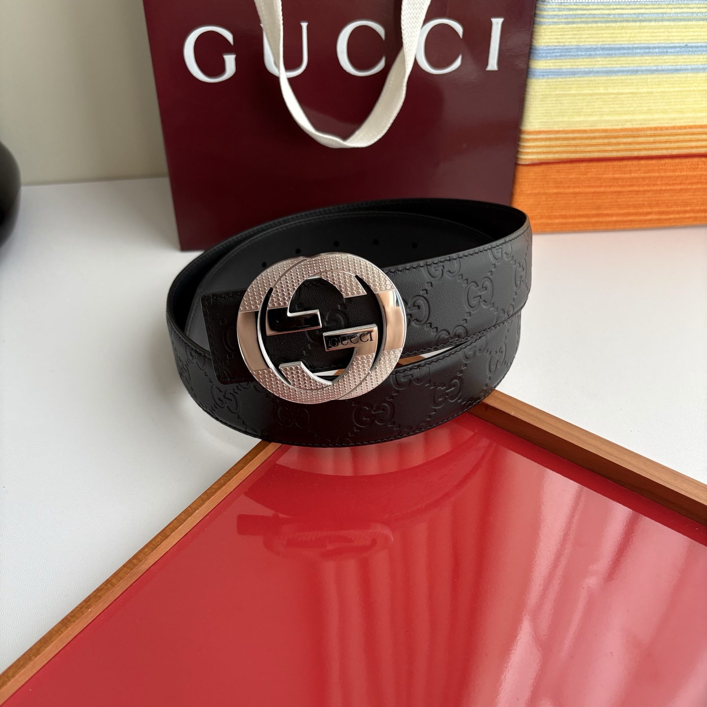 Gucci 经典原单品质，压花面搭配原版皮底，精品钢扣，精工制作，细节看图，实物拍摄，高端奢华，宽度4.