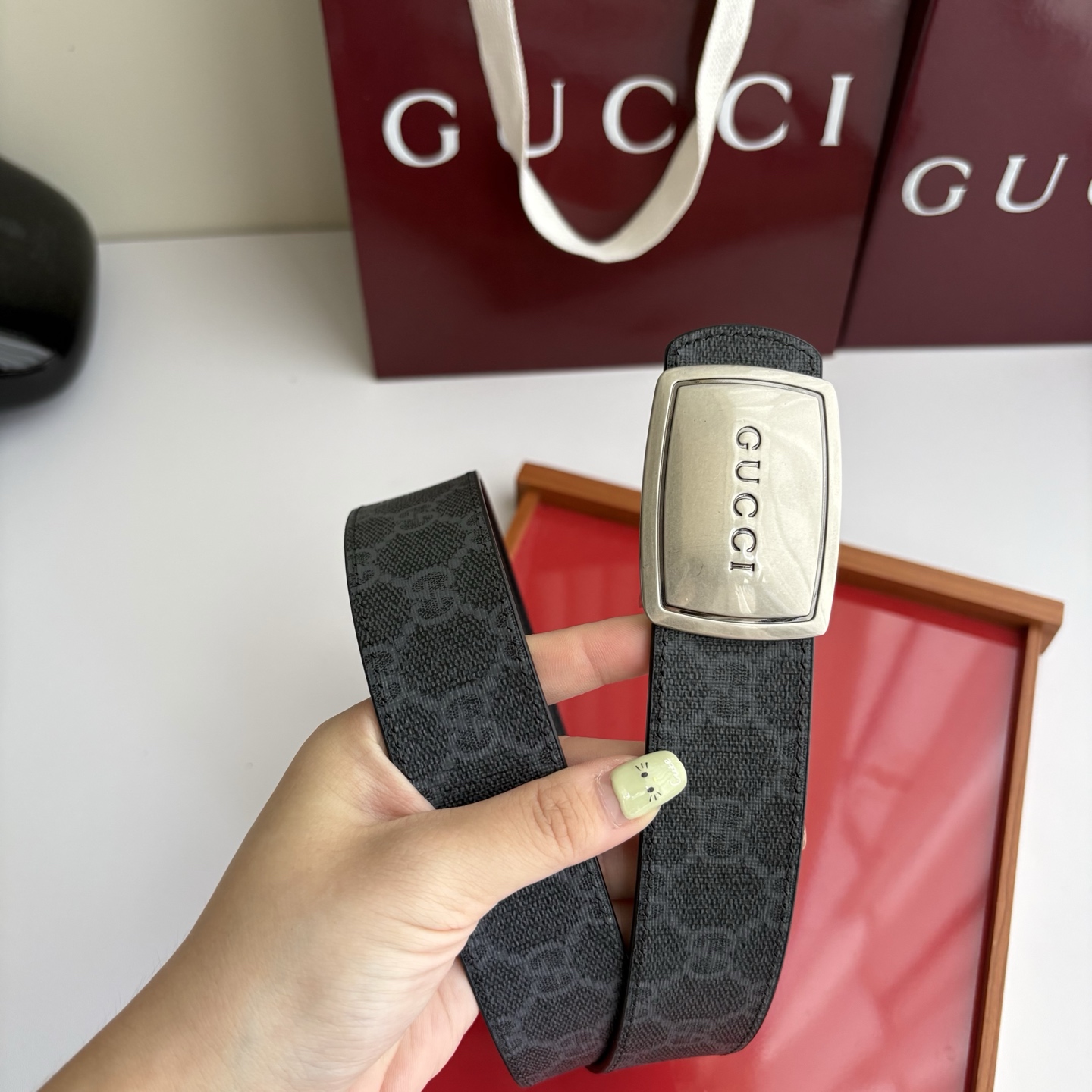 Gucci 经典原单品质，Pvc黑色印花面搭配原版猪皮纹底，纯铜挂扣，精工制作，细节看图，实物拍摄，高端奢华，宽度3.5
