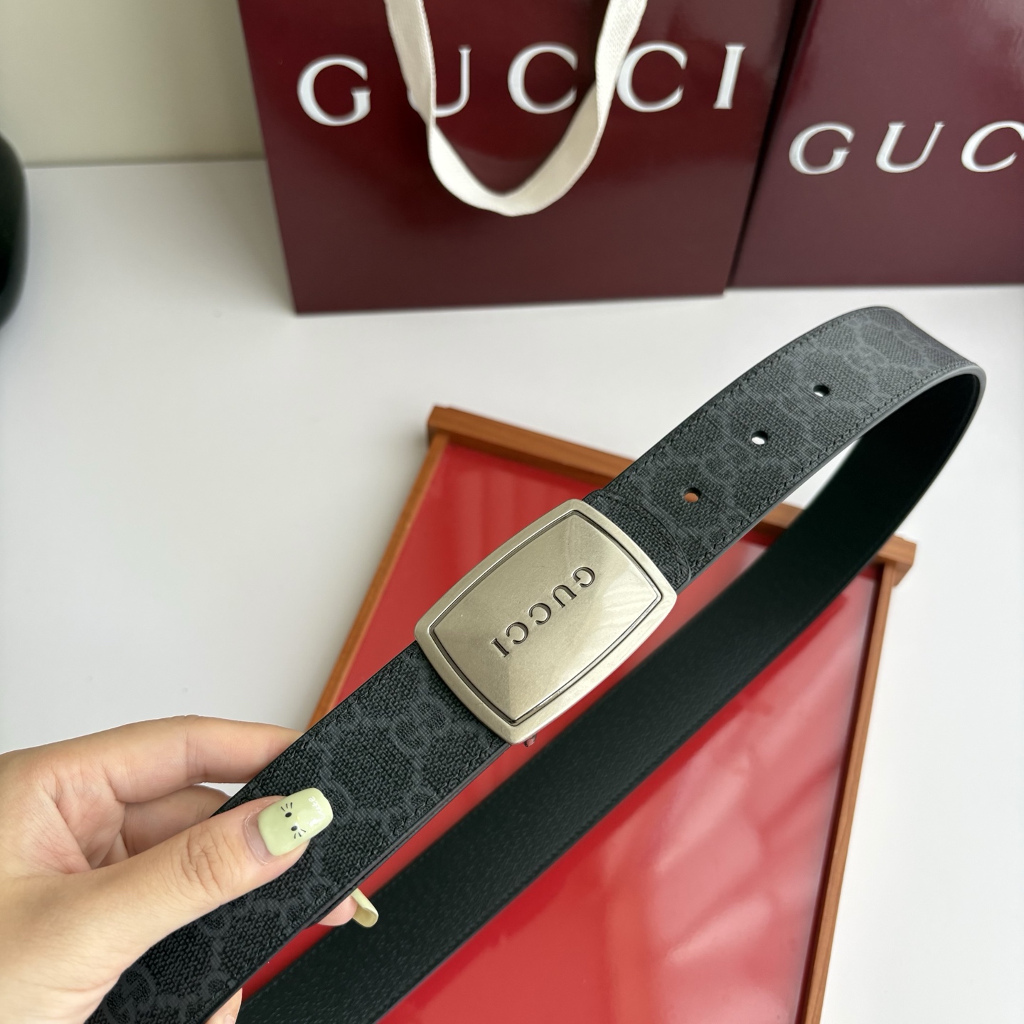 Gucci 经典原单品质，Pvc黑色印花面搭配原版猪皮纹底，纯铜挂扣，精工制作，细节看图，实物拍摄，高端奢华，宽度3.5