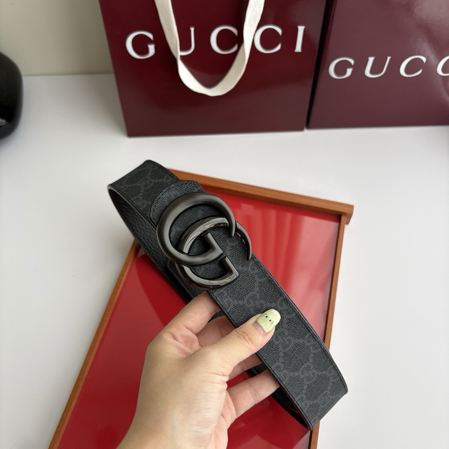 Gucci 经典原单品质，Pvc黑色印花面搭配原版荔枝纹底，纯铜挂扣，精工制作，细节看图，实物拍摄，高端奢华，宽度4.0