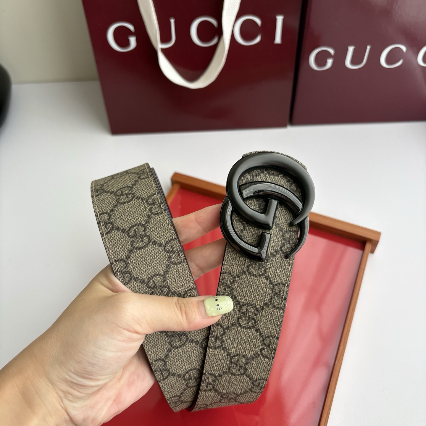 Gucci 经典原单品质，Pvc咖色印花面搭配原版荔枝纹底，纯铜挂扣，精工制作，细节看图，实物拍摄，高端奢华，宽度4.0