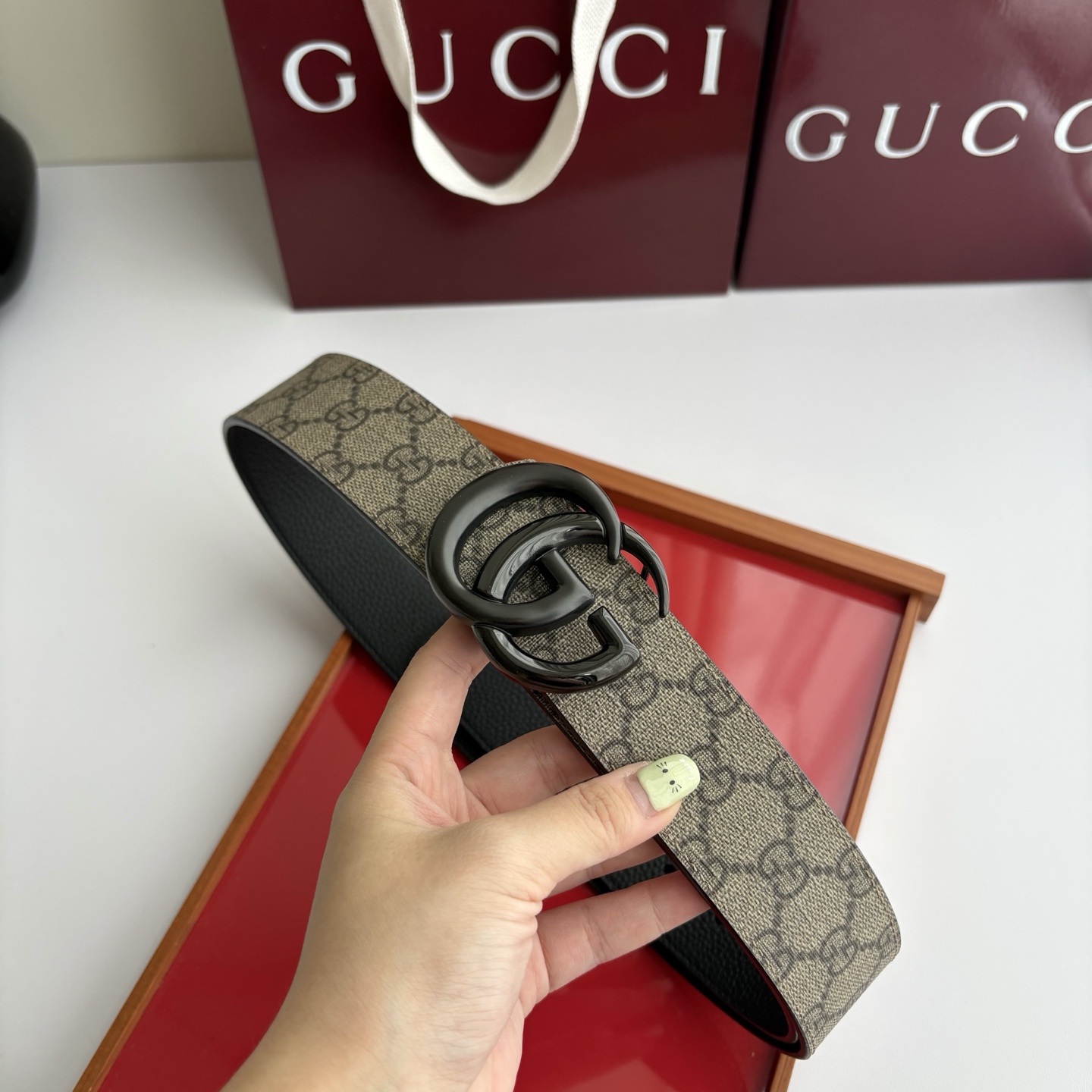Gucci 经典原单品质，Pvc咖色印花面搭配原版荔枝纹底，纯铜挂扣，精工制作，细节看图，实物拍摄，高端奢华，宽度4.0