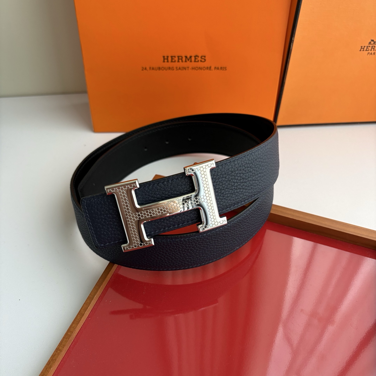 【爱马仕】Hermes 原单爱马仕,宽3.8cm进口原版皮带身,双面可两面用,精品电镀五金 ! 【爱马仕】Hermes 原单爱马仕,宽3.8cm进口原版皮带身,双面可两面用,精品电镀五金 !