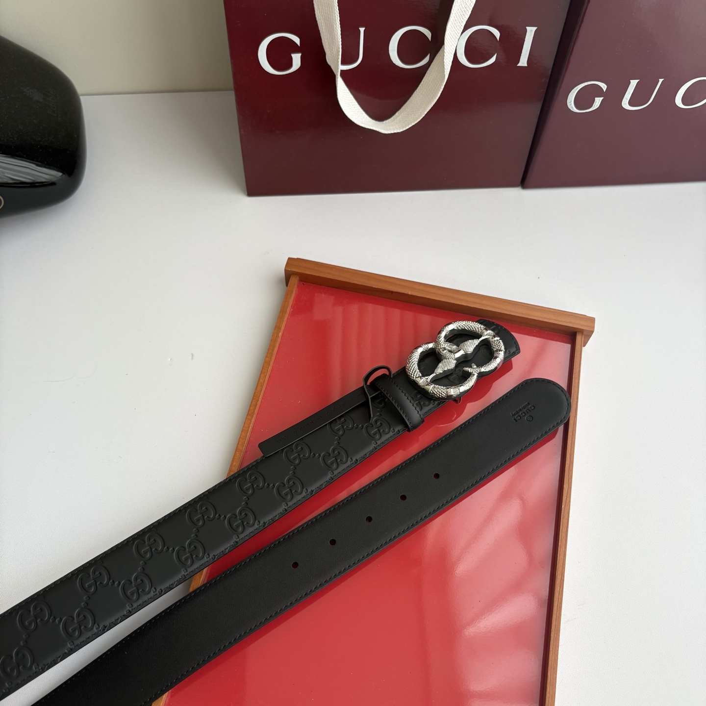 Gucci 经典原单品质，压花面配原版平纹底，纯钢挂扣，精工制作，细节看图，实物拍摄，高端奢华，宽度4.0cm