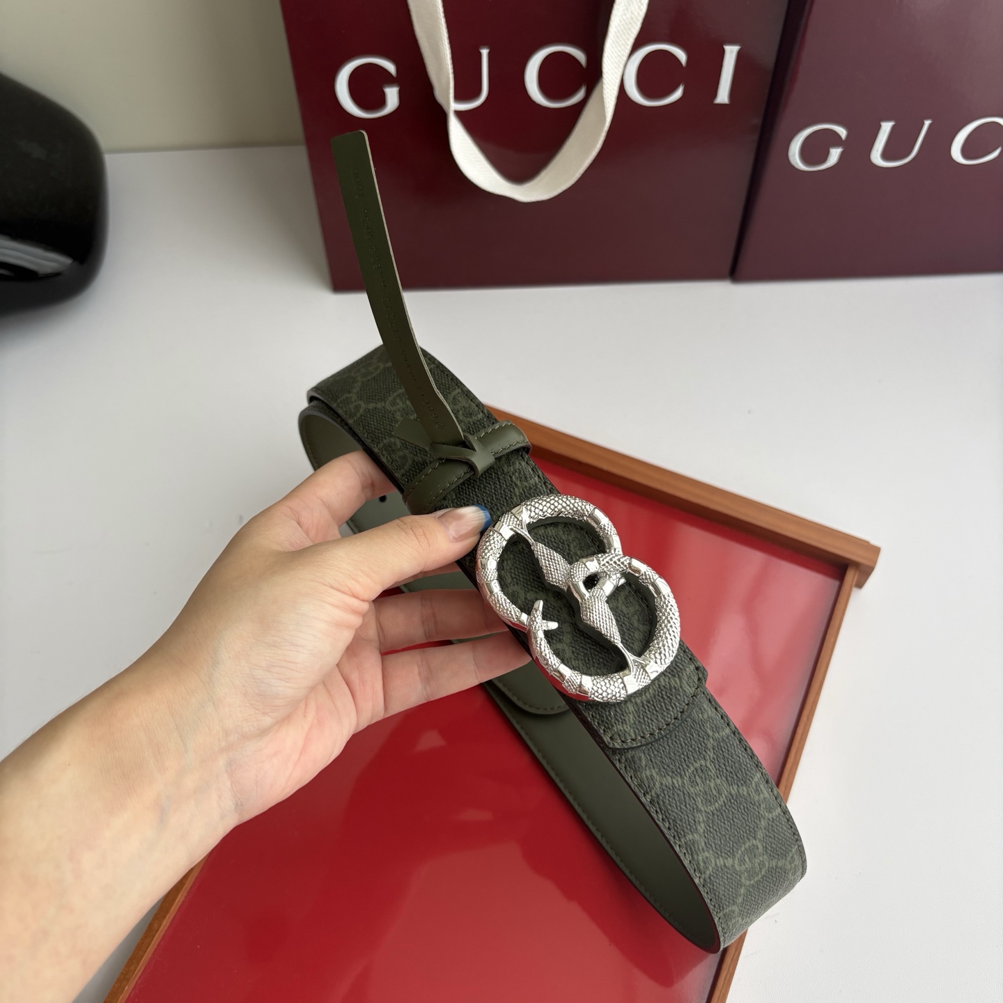 Gucci 经典原单品质，印花面配原版平纹底，纯钢挂扣，精工制作，细节看图，实物拍摄，高端奢华，宽度4.0cm