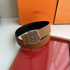 【爱马仕】Hermes 原单爱马仕,宽3.8cm进口原版皮带身,双面可用,精品电镀五金 ! 【爱马仕】Hermes 原单爱马仕,宽3.8cm进口原版皮带身,双面可用,精品电镀五金 !