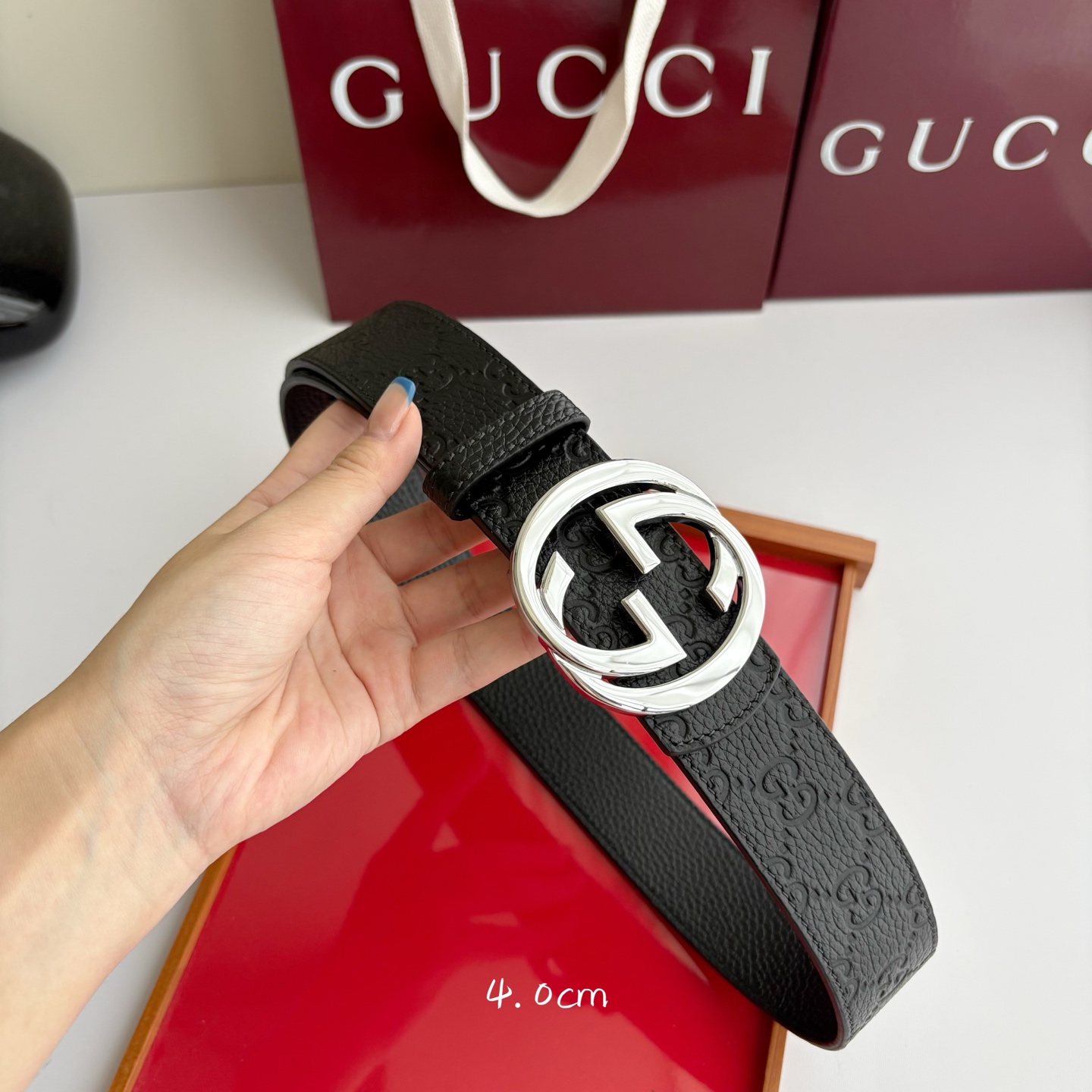 Gucci 经典原单品质，荔枝纹压花面搭配荔枝纹底，纯铜挂扣，精工制作，细节看图，实物拍摄，高端奢华，宽度4.0cm