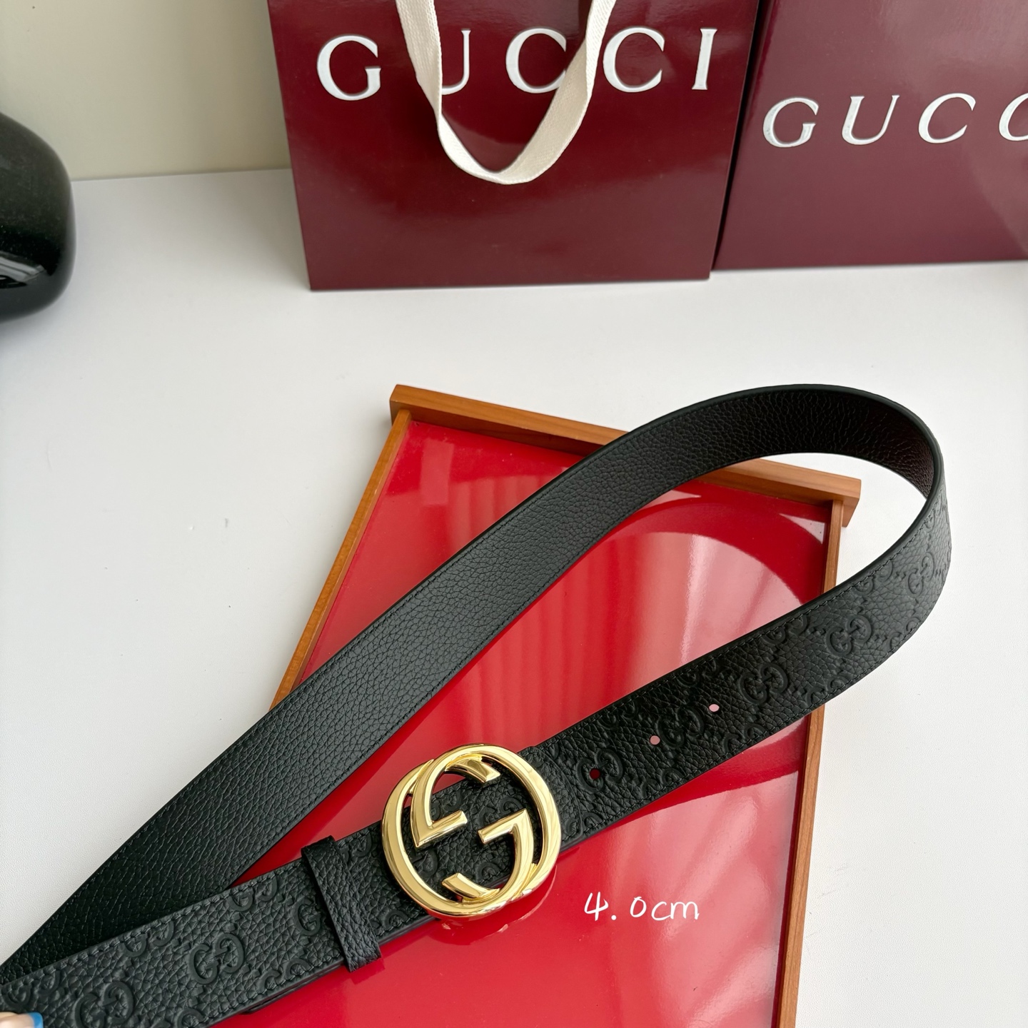 Gucci 经典原单品质，荔枝纹压花面搭配荔枝纹底，纯铜挂扣，精工制作，细节看图，实物拍摄，高端奢华，宽度4.0cm