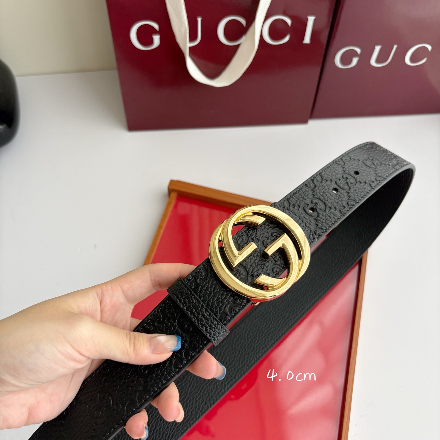 Gucci 经典原单品质，荔枝纹压花面搭配荔枝纹底，纯铜挂扣，精工制作，细节看图，实物拍摄，高端奢华，宽度4.0cm