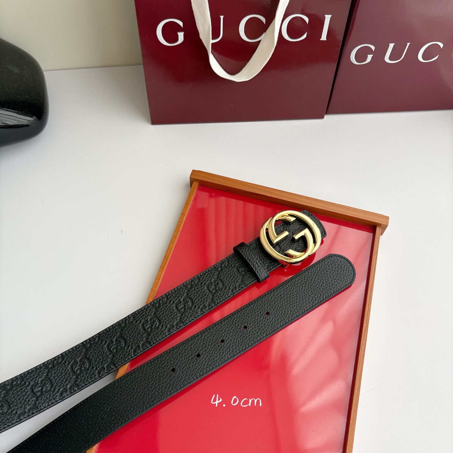 Gucci 经典原单品质，荔枝纹压花面搭配荔枝纹底，纯铜挂扣，精工制作，细节看图，实物拍摄，高端奢华，宽度4.0cm