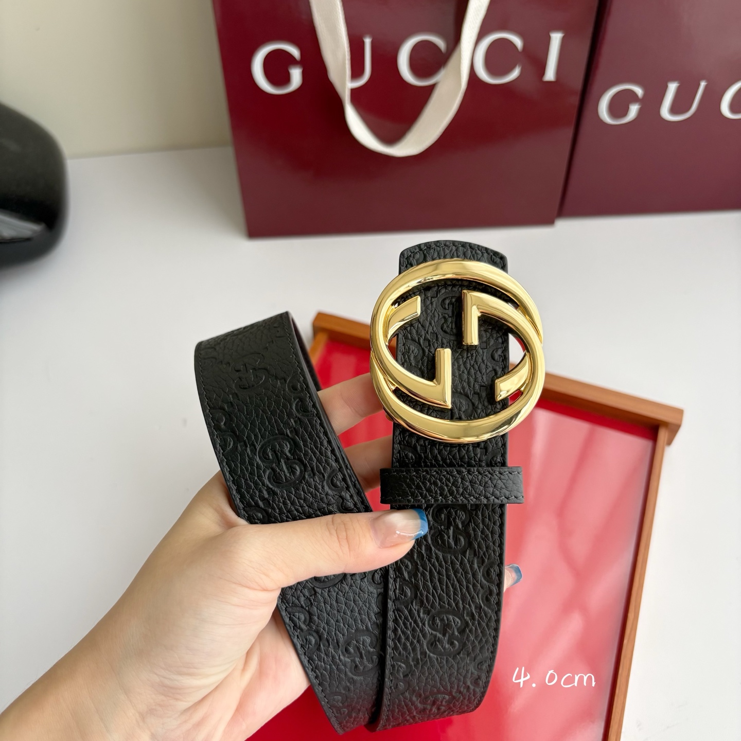 Gucci 经典原单品质，荔枝纹压花面搭配荔枝纹底，纯铜挂扣，精工制作，细节看图，实物拍摄，高端奢华，宽度4.0cm