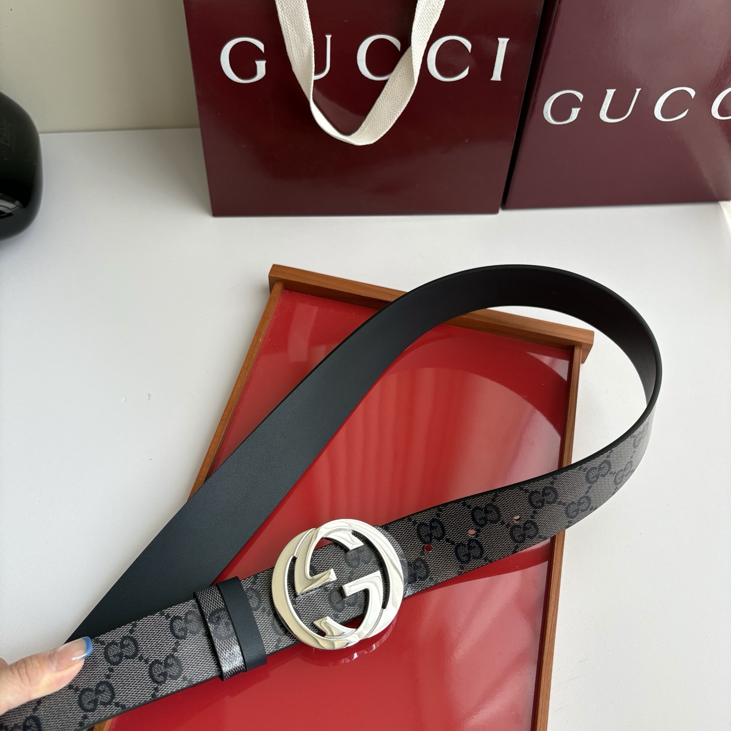 Gucci 原单品质，新款pvc印花面搭配原版平纹灰色底，精品铜挂扣，精工制作，细节看图，实物拍摄，高端奢华，宽度4.0