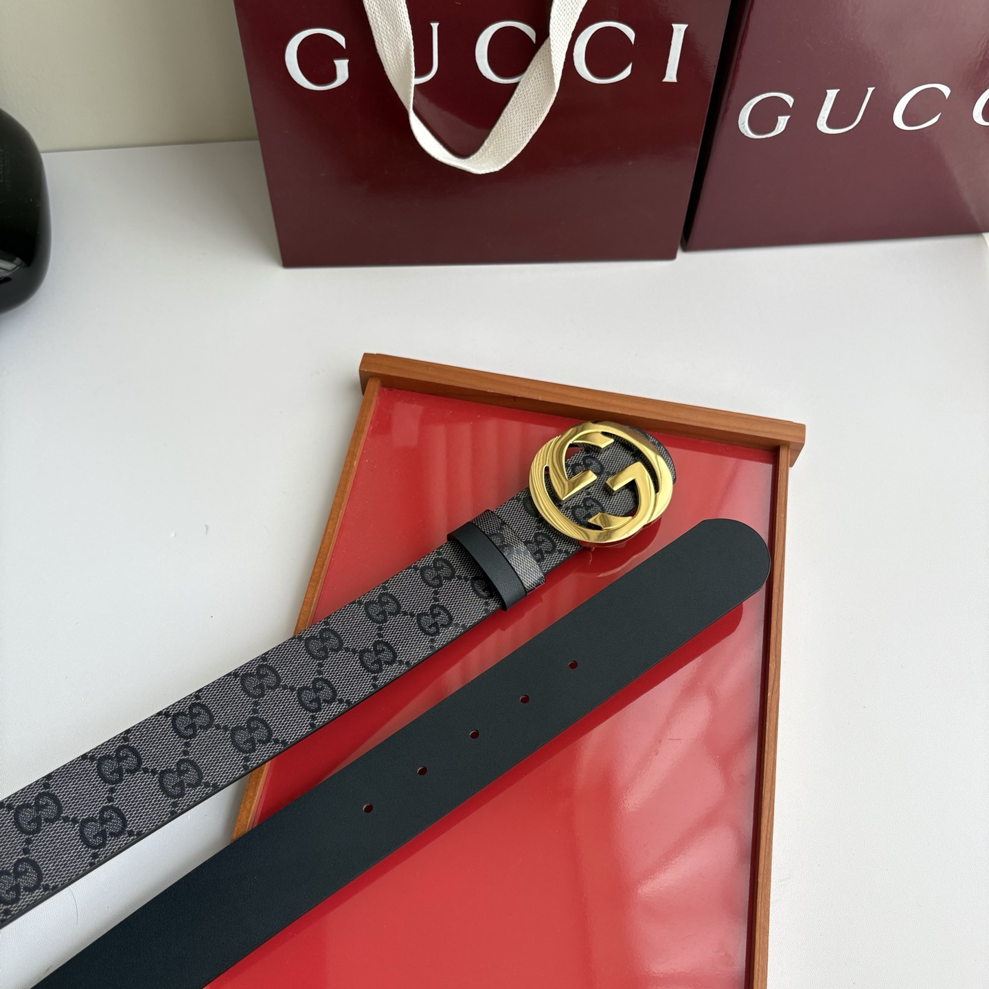 Gucci 原单品质，新款pvc印花面搭配原版平纹灰色底，精品铜挂扣，精工制作，细节看图，实物拍摄，高端奢华，宽度4.0