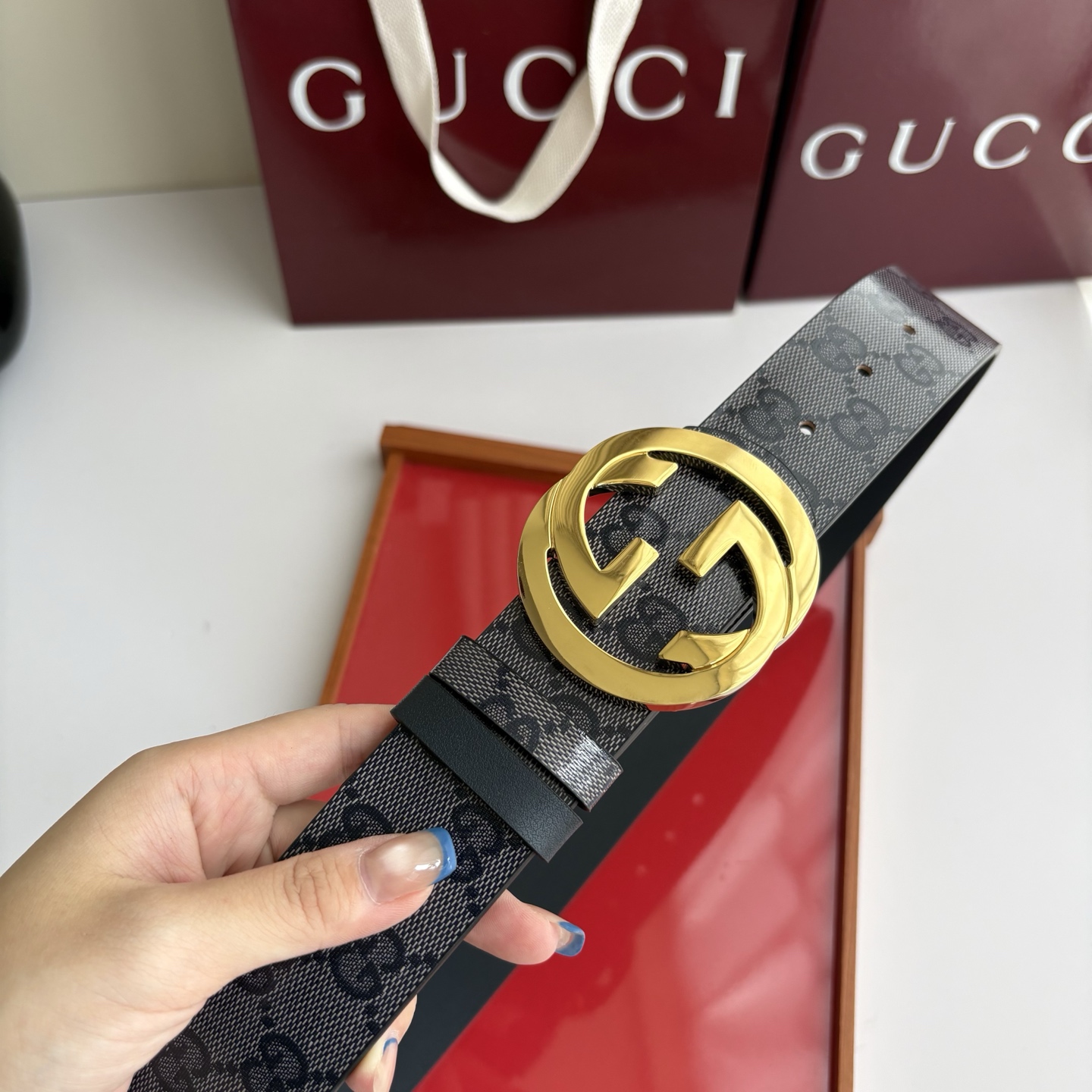 Gucci 原单品质，新款pvc印花面搭配原版平纹灰色底，精品铜挂扣，精工制作，细节看图，实物拍摄，高端奢华，宽度4.0