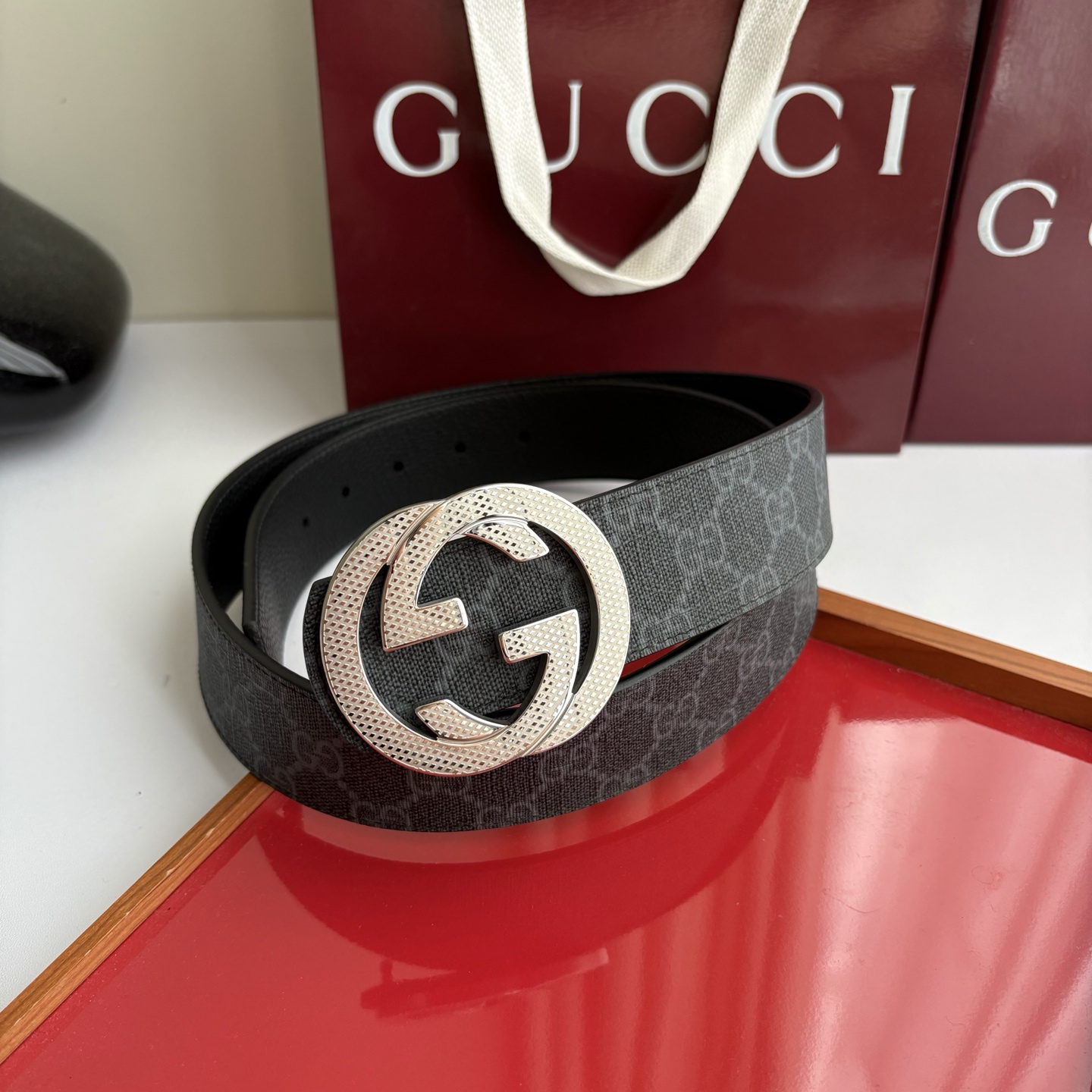 Gucci 经典原单品质，经典印花Pvc面搭配黑色荔枝纹底，纯钢挂扣，精工制作，细节看图，实物拍摄，高端奢华，宽度4.0