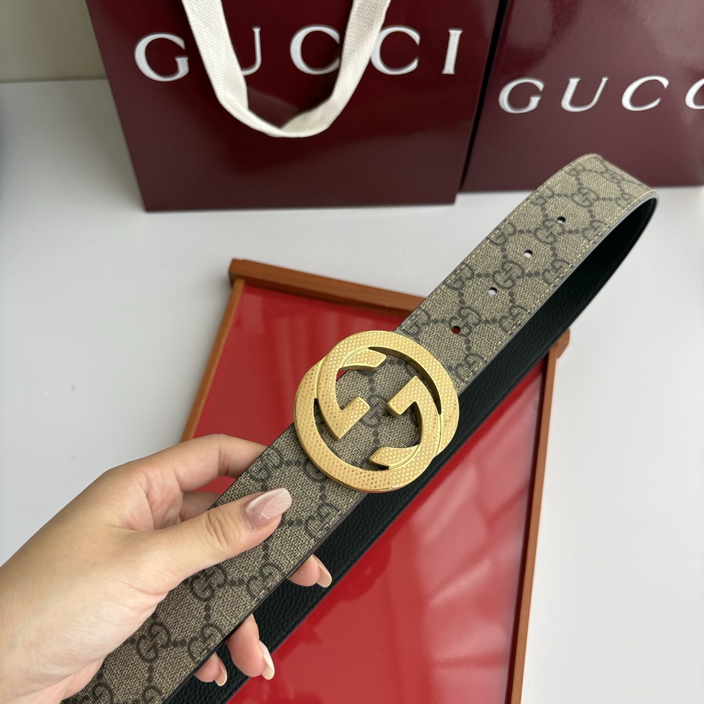 Gucci 经典原单品质，经典印花Pvc面搭配黑色荔枝纹底，纯钢挂扣，精工制作，细节看图，实物拍摄，高端奢华，宽度4.0