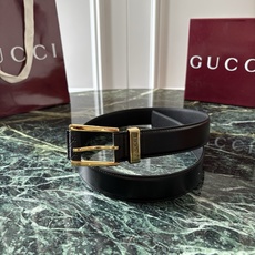 Gucci古驰男士皮带,头层牛皮,经典GG压花,方形扣,皮质细腻,做工精致,五金亮面,宽3.5cm,商务休闲都能搭,细节 Gucci古驰男士皮带,头层牛皮,经典GG压花,方形扣,皮质细腻,做工精致,五金亮面,宽3.5cm,商务休闲都能搭,细节