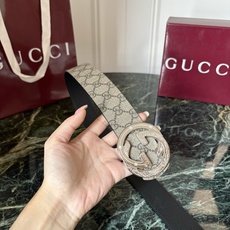 Gucci 经典原单品质,Pvv印花面搭配原版荔枝纹底,精品钢扣,精工制作,细节看图,实物拍摄,高端奢华,宽度4.0cm Gucci 经典原单品质,Pvv印花面搭配原版荔枝纹底,精品钢扣,精工制作,细节看图,实物拍摄,高端奢华,宽度4.0cm