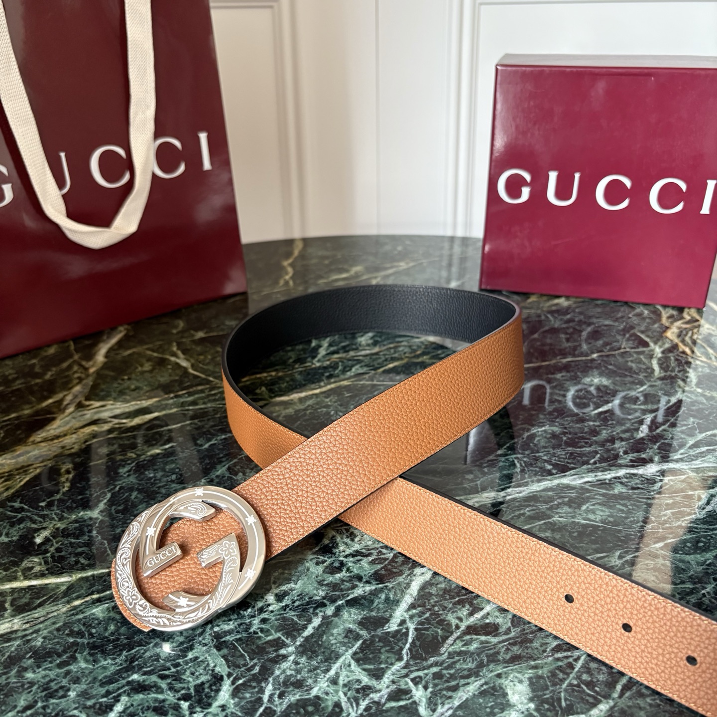 Gucci 经典原单品质，黑土黄双面荔枝纹，精品钢扣，精工制作，细节看图，实物拍摄，高端奢华，宽度4.0cm