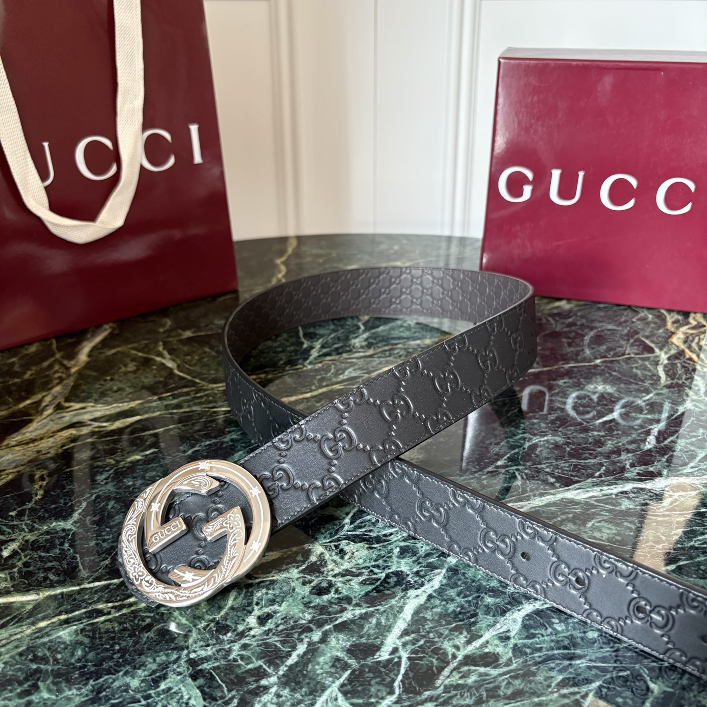 Gucci 经典原单品质，黑色压大花面搭配咖色压小花底，精品钢扣，精工制作，细节看图，实物拍摄，高端奢华，宽度4.0cm