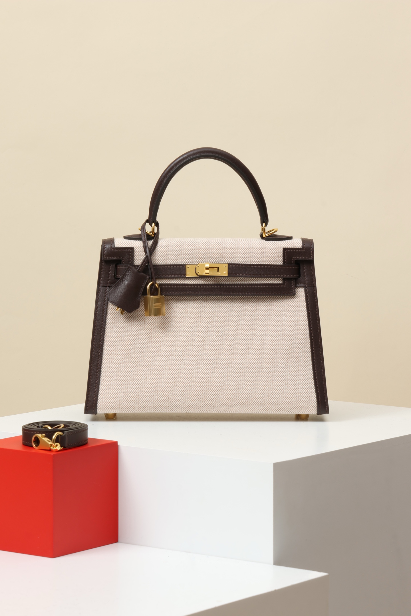 Hermès Model: KL25
