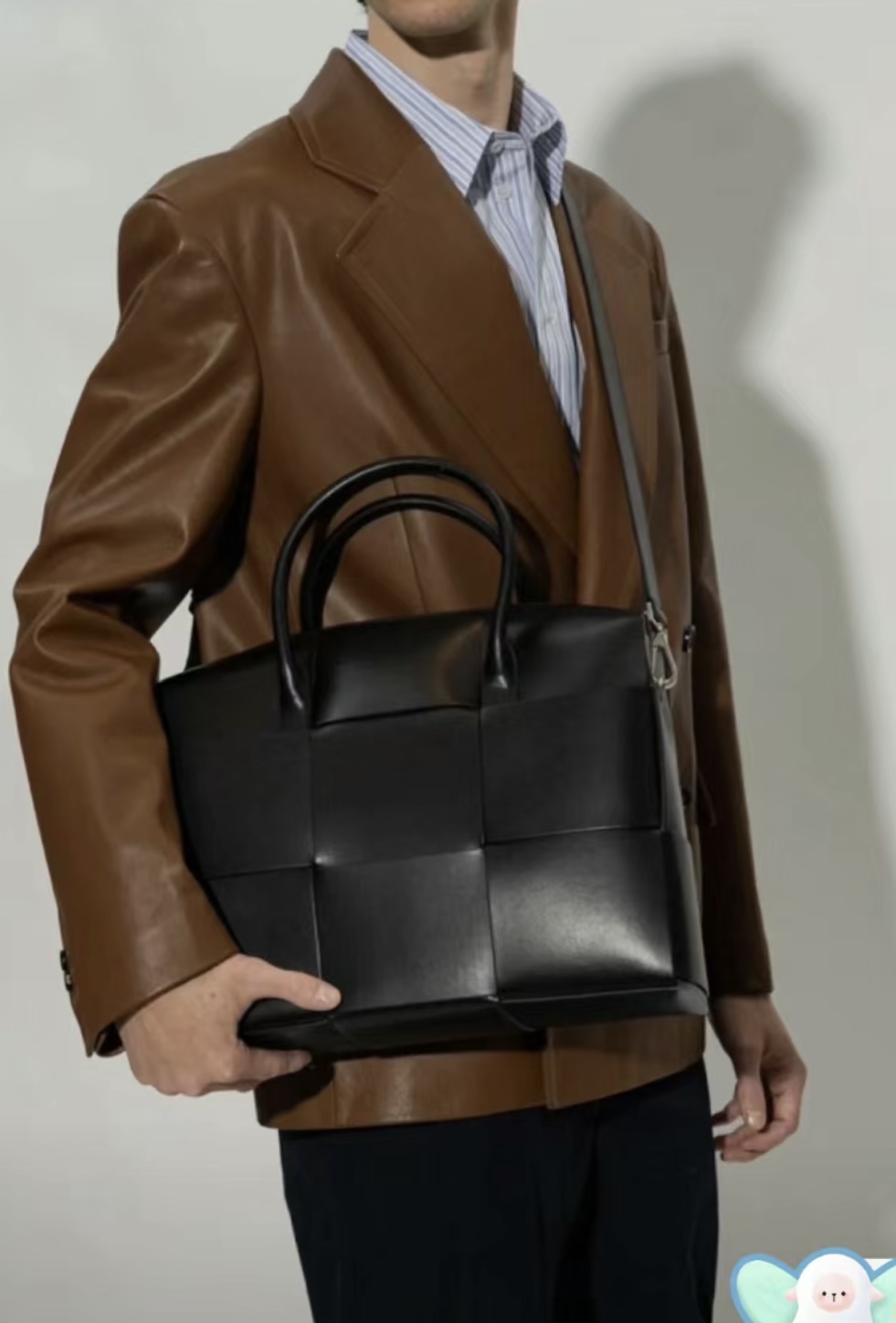 Bottega Veneta Product _djRqfmRgbFr3GMxw5SB-9zBjOx4ZthIVz3C8lKA