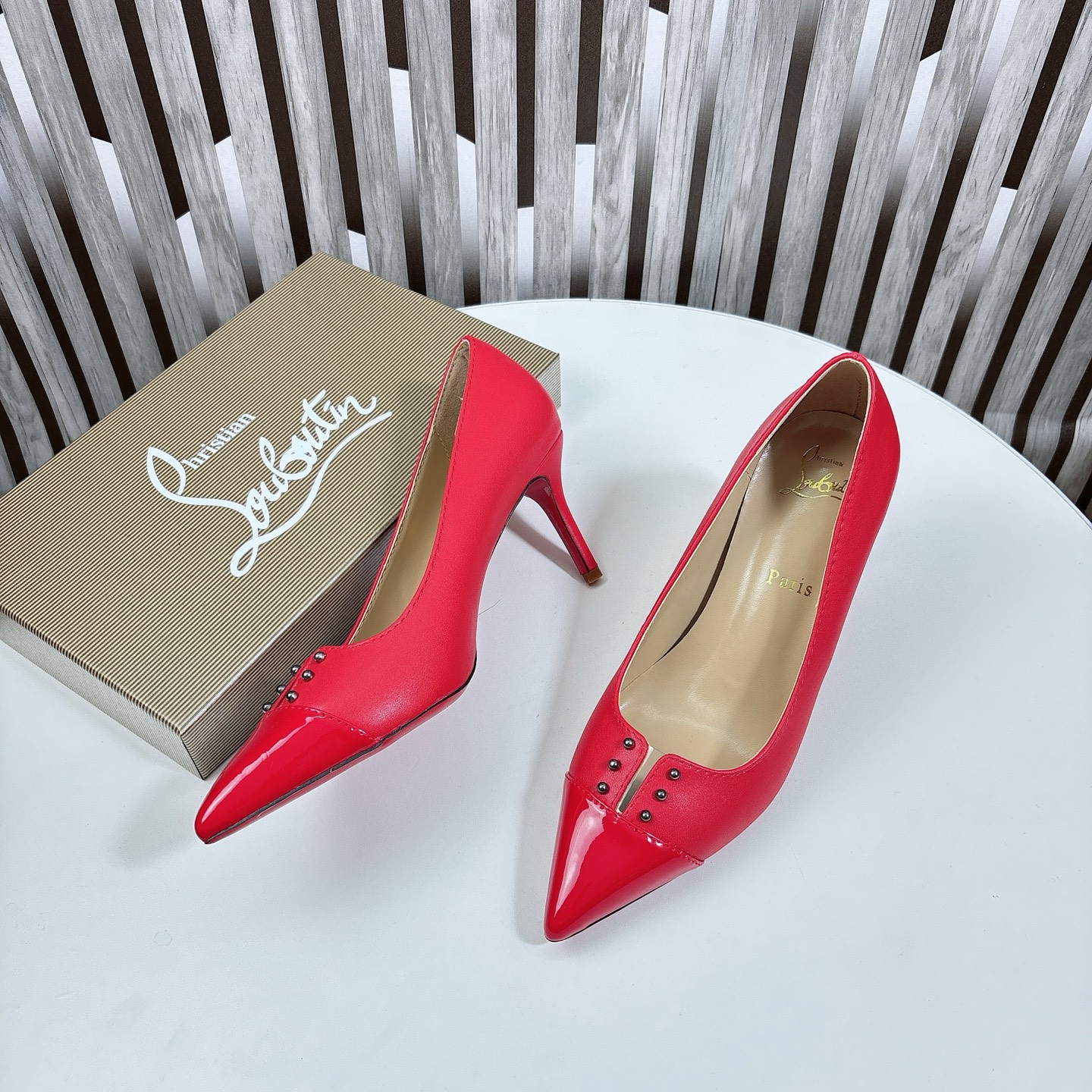 Christian Louboutin Classic Luxury Leather Shoe Loafer Ref 3
