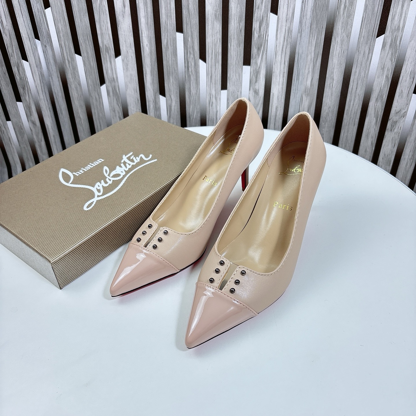 Christian Louboutin Classic Luxury Leather Shoe Loafer Ref.78D75E03 3