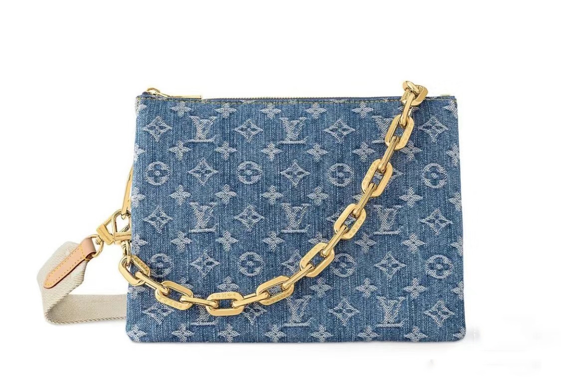 We Curate The Best
 Louis Vuitton LV Coussin Bags Handbags White All Steel Cotton Cowhide Fabric Chains M24564