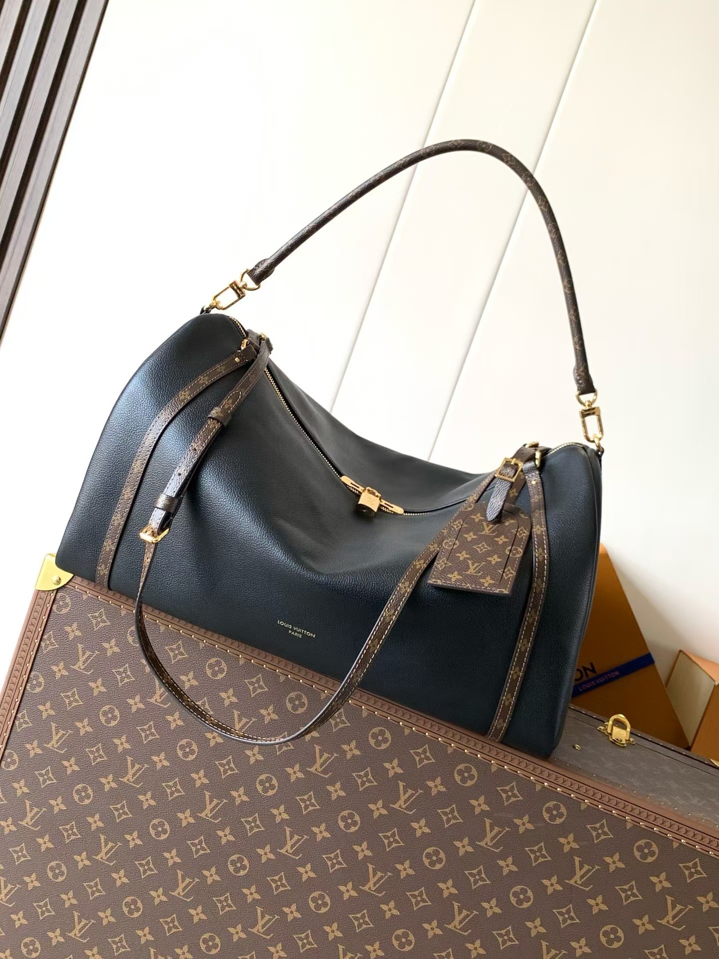 【Chip dinámico 163C01】Pedido original superior, desarrollo genuino✨‼ ️El Express Travel Large Bag aporta elegancia al c…