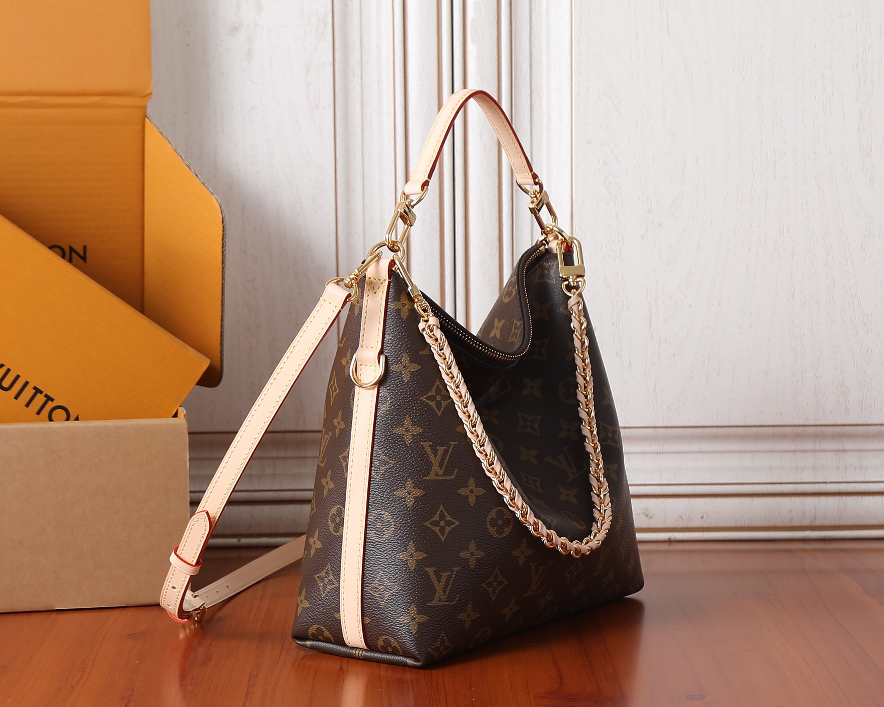 Alternative view of Handbag 10078