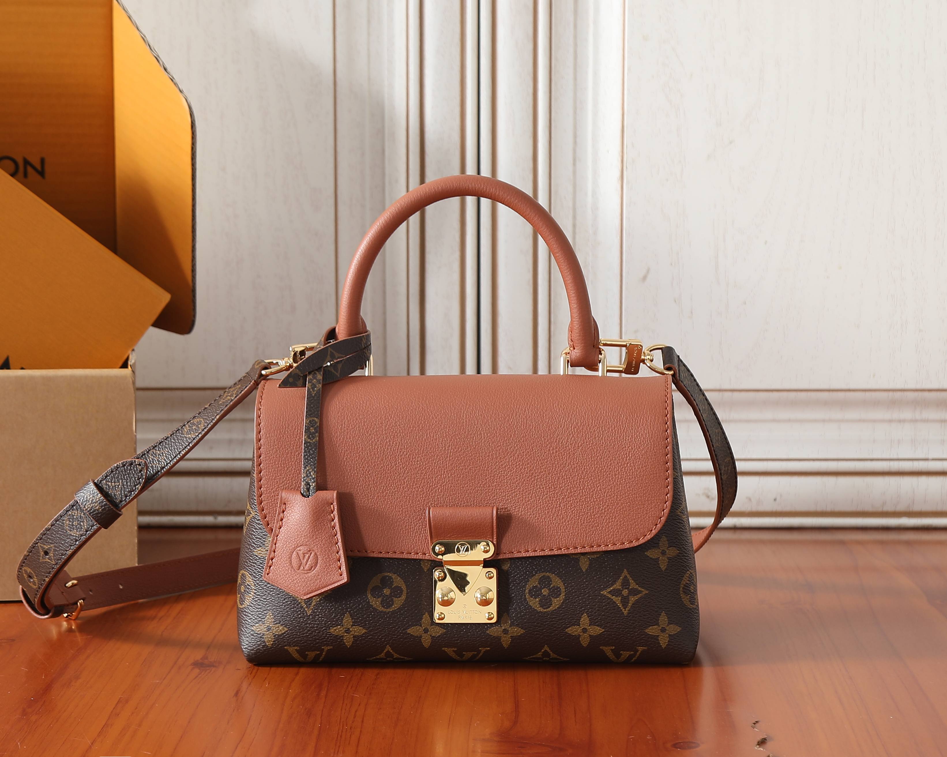 Handbag 12727
